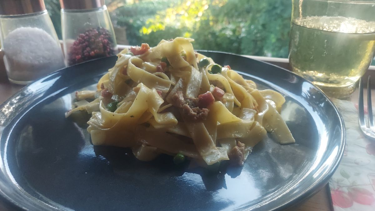 20 minute carbonara with pancetta, peas and Parmigiano Reggiano